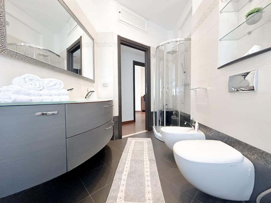 Apartment Elegante - Aeroporto - Porto - Wifi Genoa